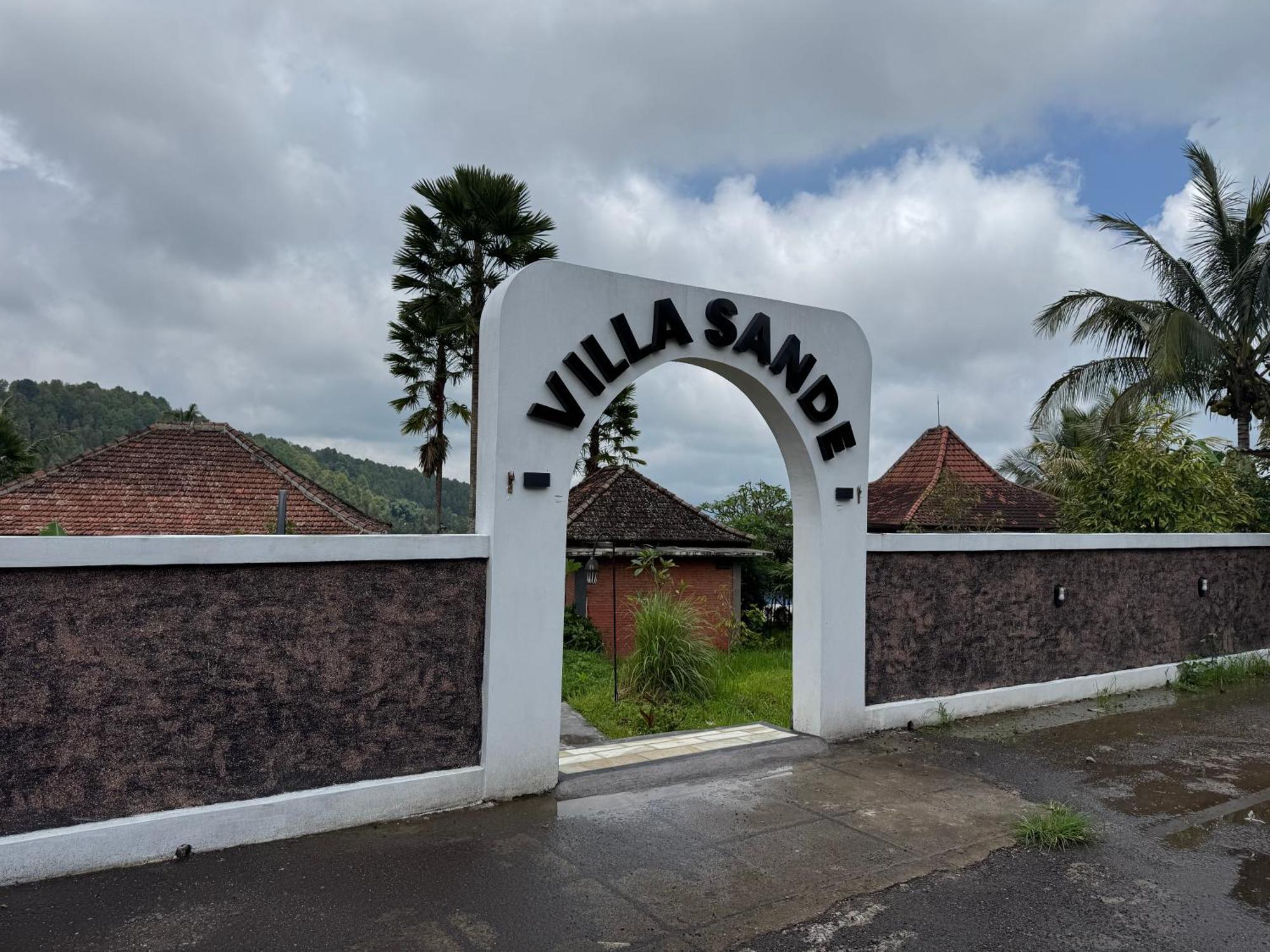 Villa Sande Munduk Exteriör bild
